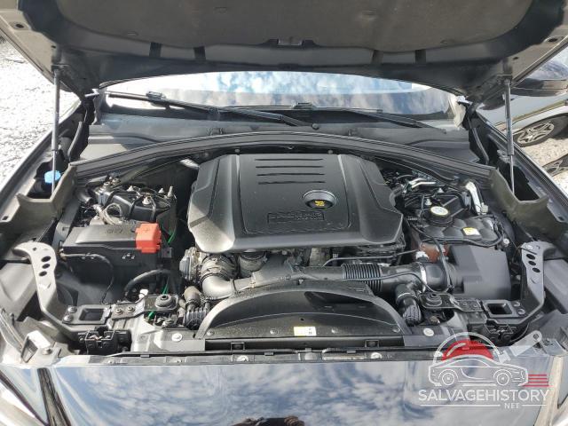 SADCJ2BN8HA096128 2017 JAGUAR F-PACE photo no. 12