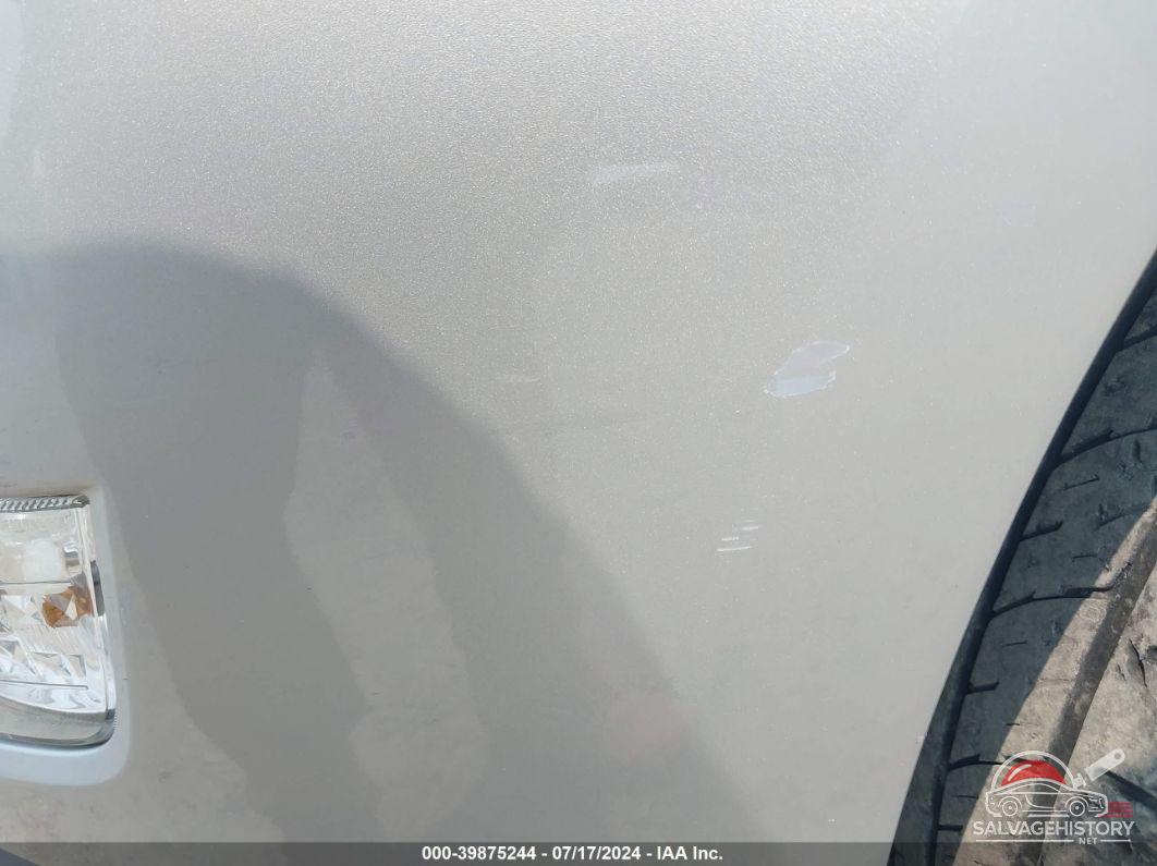 1GNKVGED6BJ156112 2011 CHEVROLET TRAVERSE photo no. 6