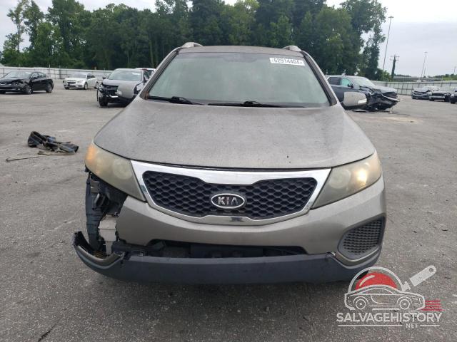 5XYKT4A20BG147794 2011 KIA SORENTO photo no. 5