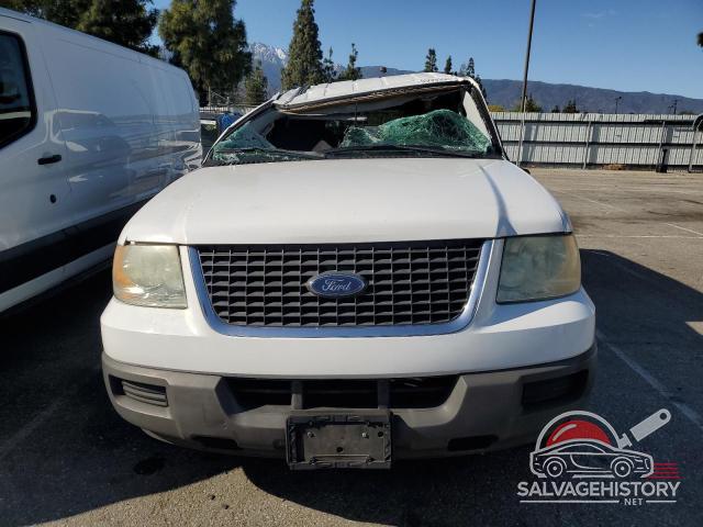 1FMRU13WX4LA67884 2004 FORD EXPEDITION photo no. 5