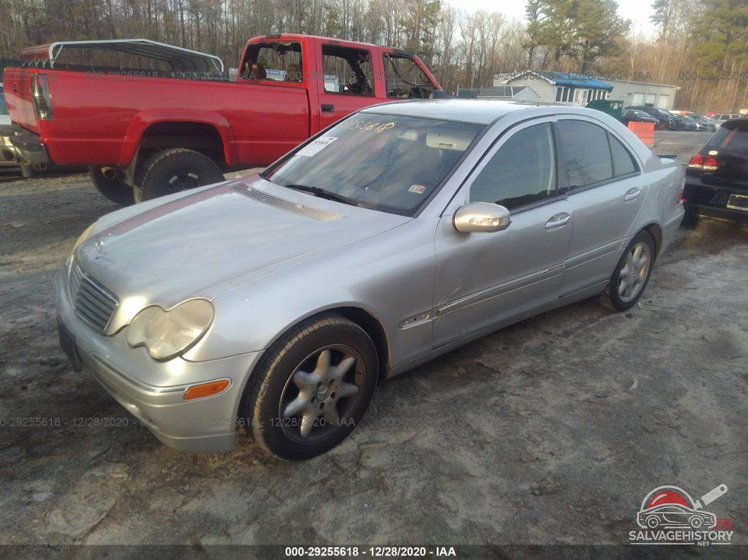 WDBRF61J72F267134 2002 MERCEDES-BENZ C-CLASS photo no. 2