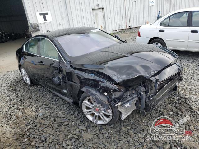 SAJAJ4FX0KCP49610 2019 JAGUAR XE photo no. 4