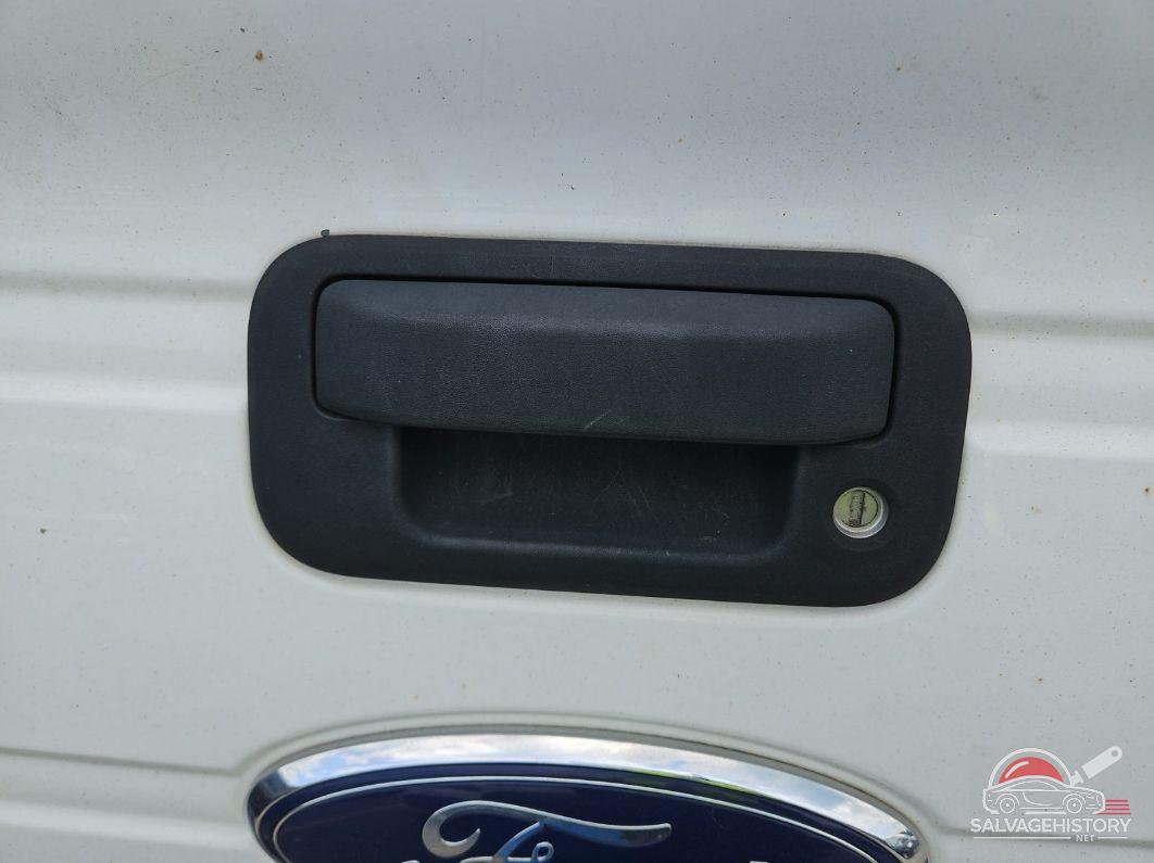 1FTFX1EFXEFC11865 2014 FORD F150 photo no. 2