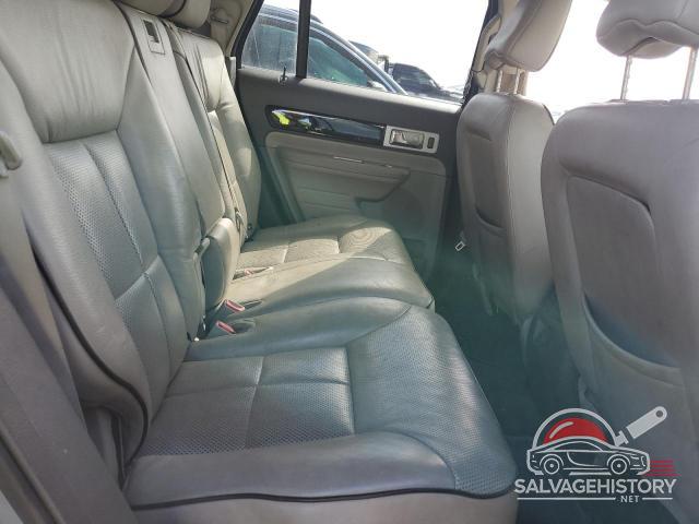 2LMDU88C58BJ17795 2008 LINCOLN MKX photo no. 10