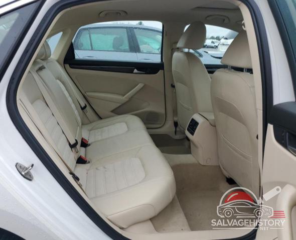 1VWCV7A37FC024834 2015 VOLKSWAGEN PASSAT photo no. 10
