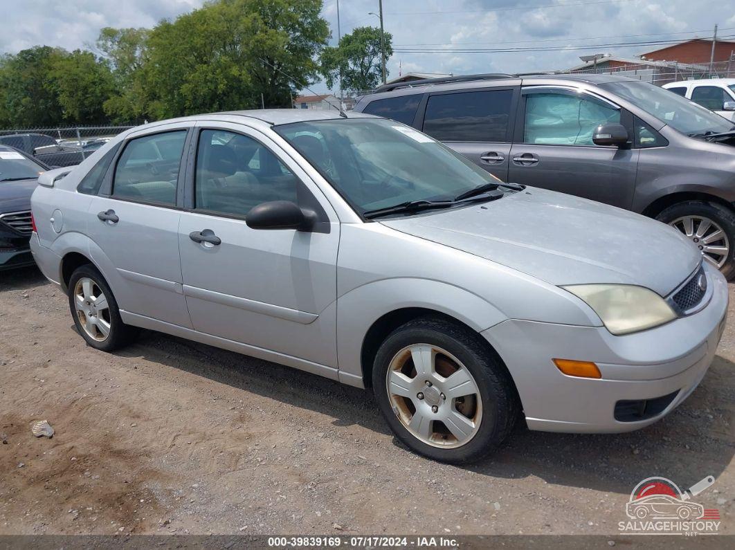 1FAHP34NX6W230081 2006 FORD FOCUS photo no. 2