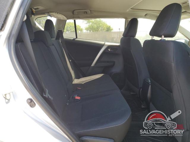 2T3RFREV5FW282820 2015 TOYOTA RAV4 photo no. 11
