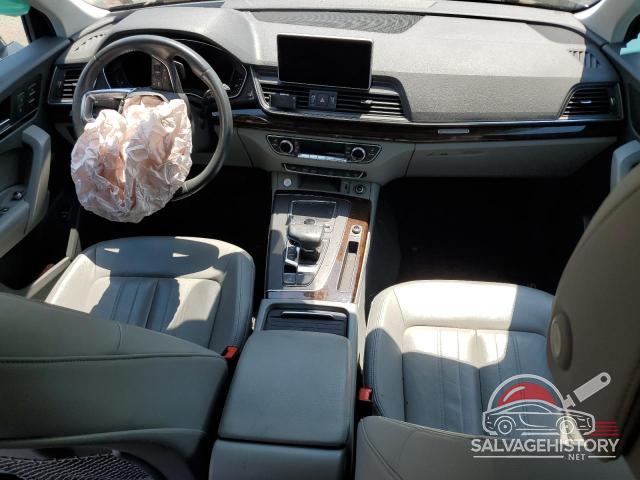 WA1BNAFY1K2096834 2019 AUDI Q5 photo no. 8