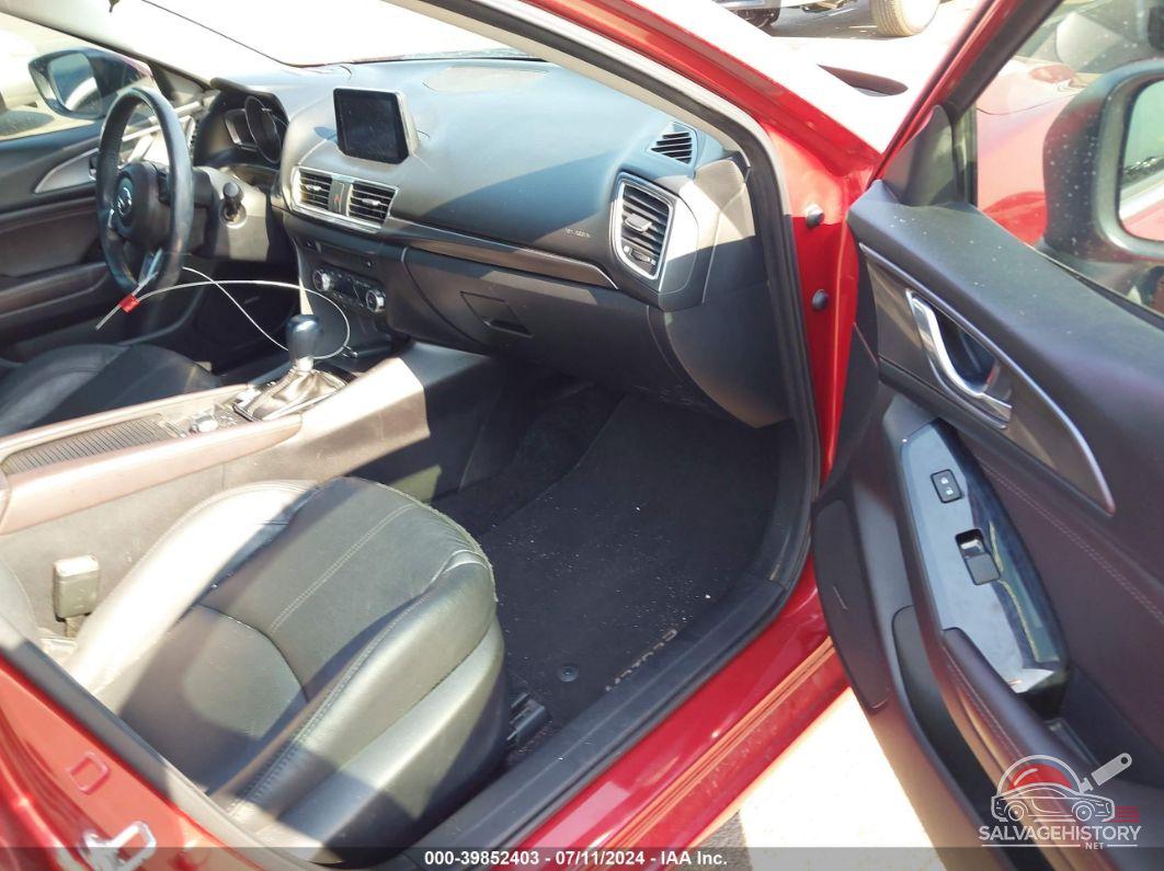 3MZBN1M38JM194910 2018 MAZDA MAZDA3 5-DOOR photo no. 5