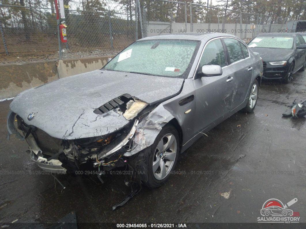 WBANA73574B800563 2004 BMW 5 SERIES/5-SERIES photo no. 2