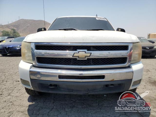 1GCRKSE34BZ132399 2011 CHEVROLET ALL Models photo no. 5