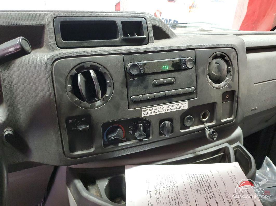 1FDXE4FS4HDC68646 2017 FORD E-450 CUTAWAY photo no. 7
