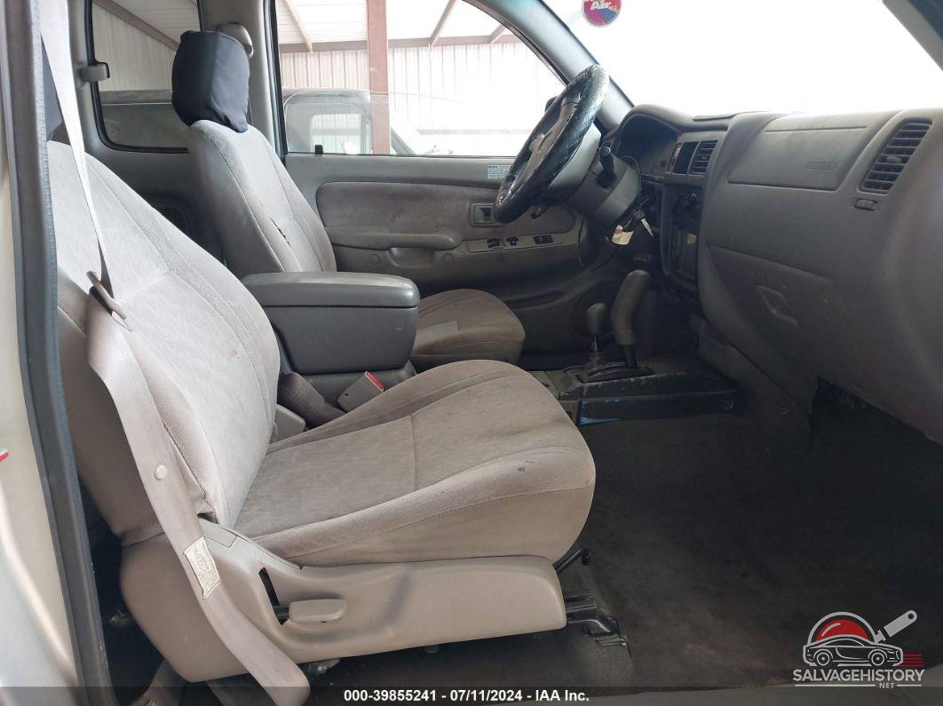 5TEWN72N31Z863194 2001 TOYOTA TACOMA photo no. 5