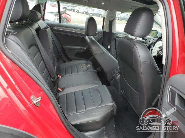 3VWH17AU5HM539729 2017 VOLKSWAGEN GOLF photo no. 10