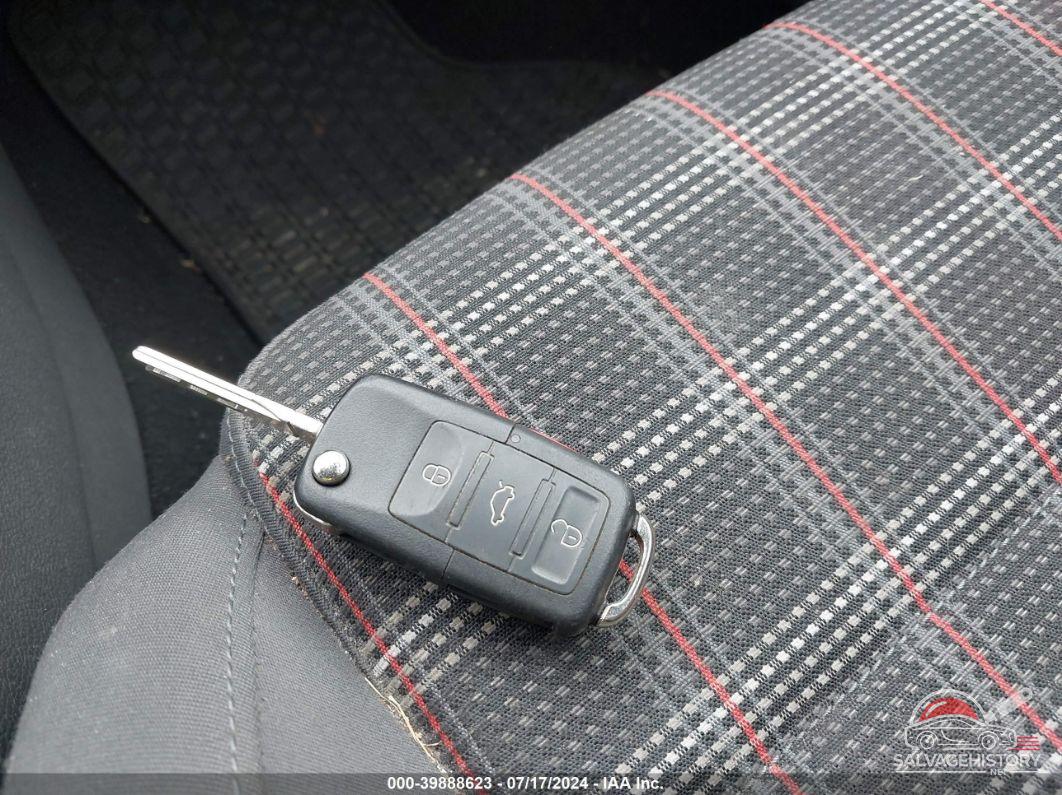 WVWEV71K68W116425 2008 VOLKSWAGEN GTI photo no. 11
