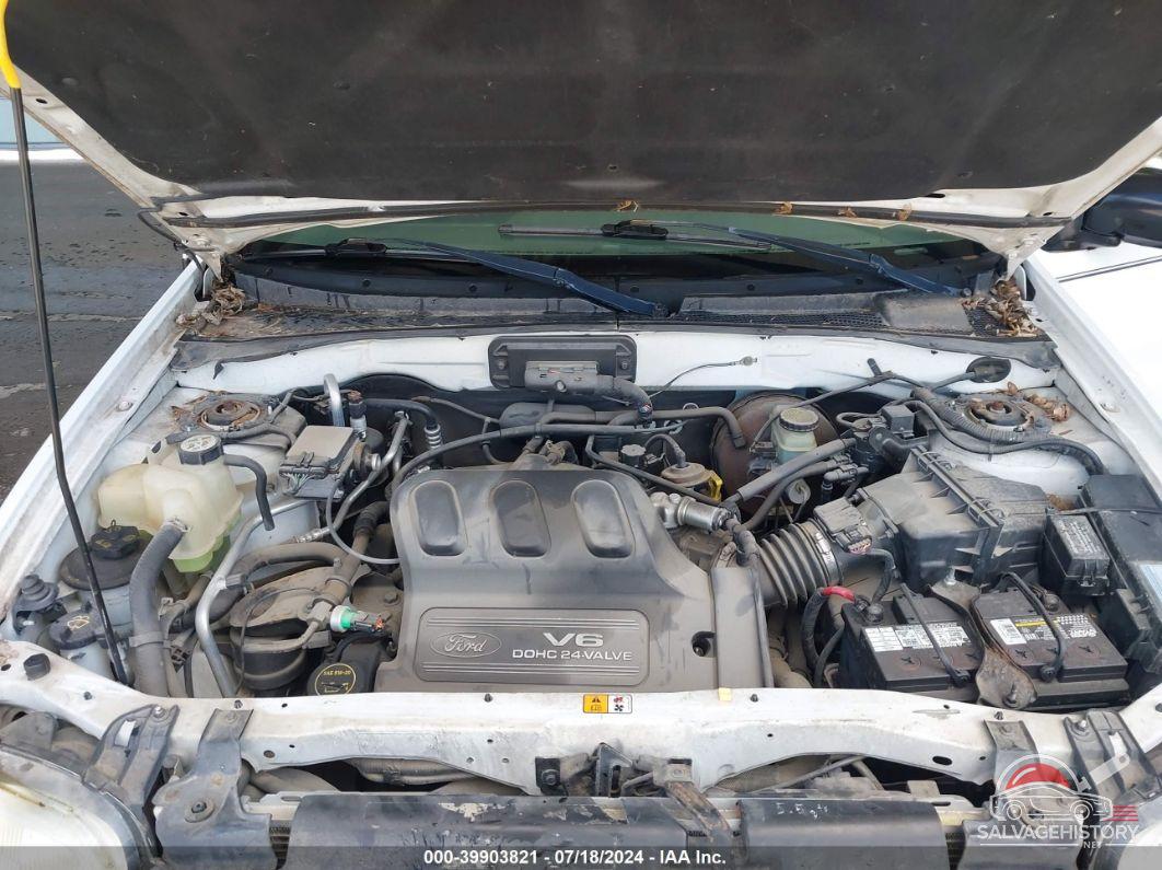 1FMYU031X2KD34390 2002 FORD ESCAPE photo no. 10