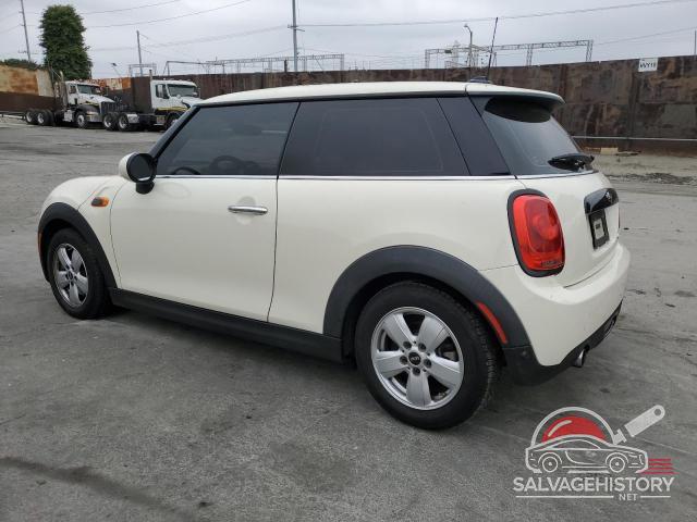 WMWXP5C50J3C65144 2018 MINI COOPER photo no. 2
