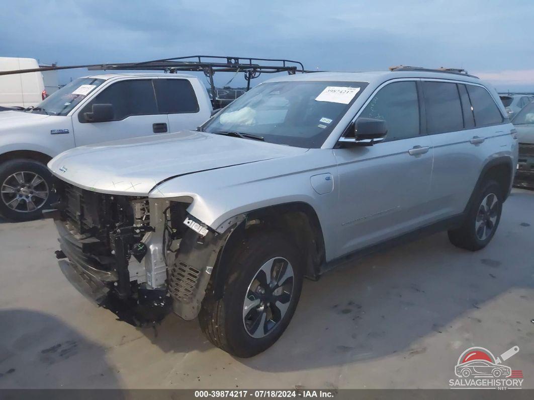 1C4RJYB68R8516822 2024 JEEP GRAND CHEROKEE photo no. 2