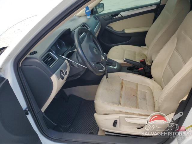 3VWD17AJ3EM407780 2014 VOLKSWAGEN JETTA photo no. 7