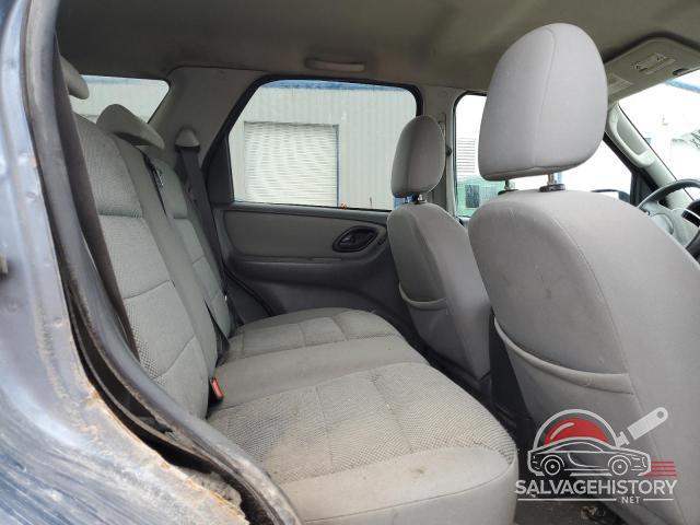 1FMYU93125KA08821 2005 FORD ESCAPE photo no. 11