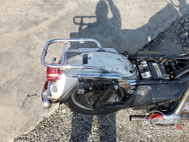 1HD1FHW131Y602913 2001 HARLEY-DAVIDSON FL photo no. 6