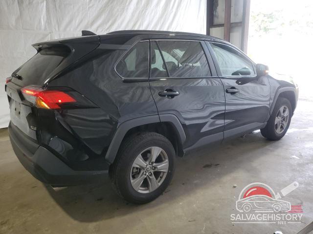 2T3W1RFV4PW271440 2023 TOYOTA RAV4 photo no. 3