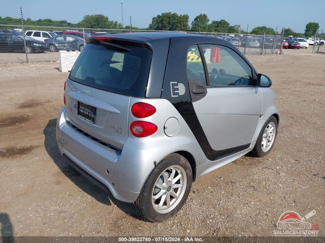 WMEEJ9AA2FK836776 2015 SMART FORTWO photo no. 4