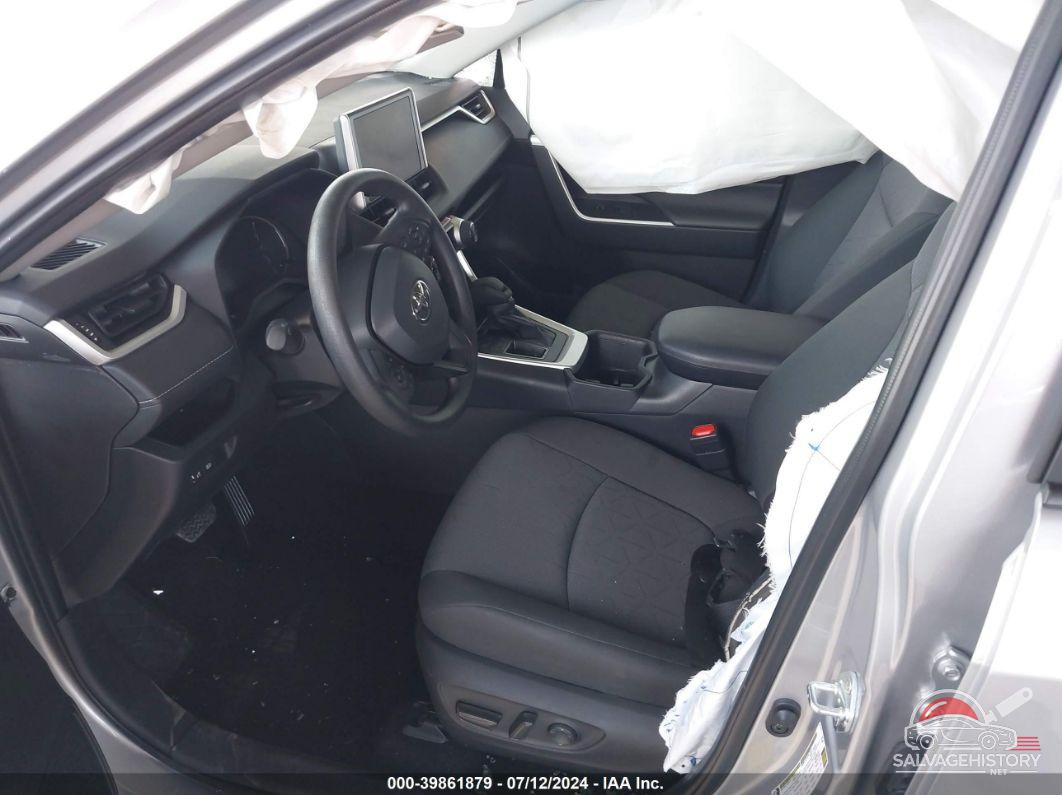 2T3W1RFV0RW332270 2024 TOYOTA RAV4 photo no. 5