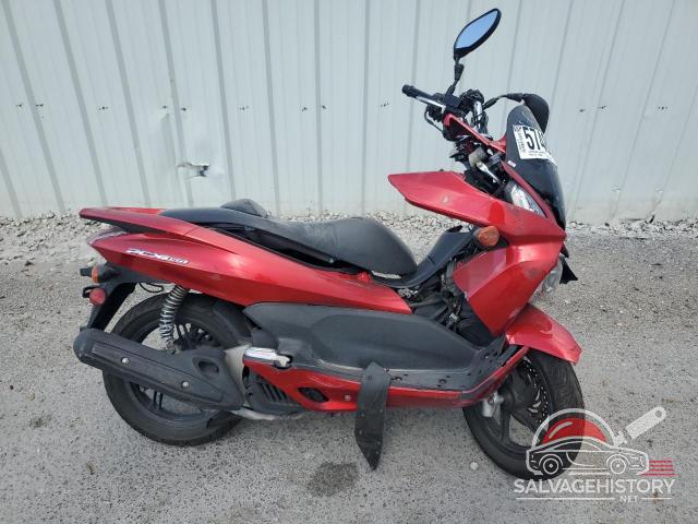 MLHKF1219D5007103 2013 HONDA PCX photo no. 2