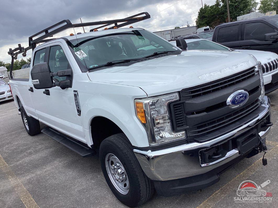 1FT7W2B69HEC98704 2017 FORD F-250 photo no. 4