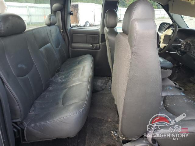 2GTEC19X331306038 2003 GMC SIERRA photo no. 10