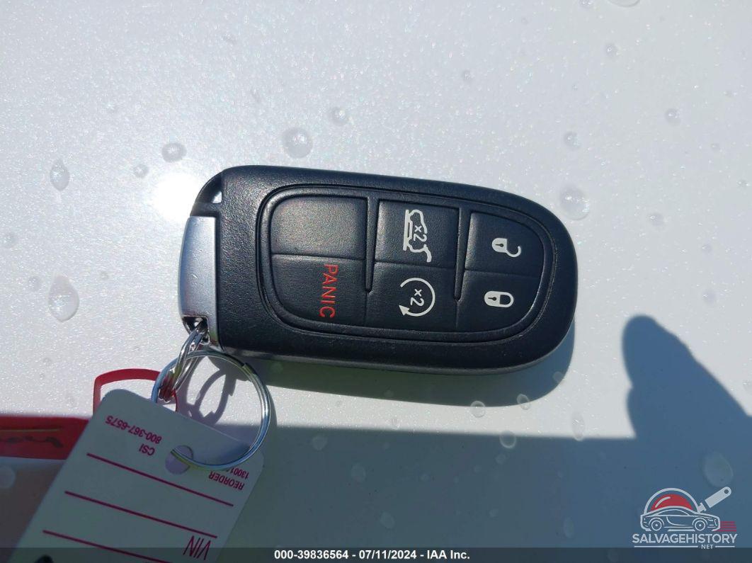 1C4PJMBS9HW647975 2017 JEEP CHEROKEE photo no. 11