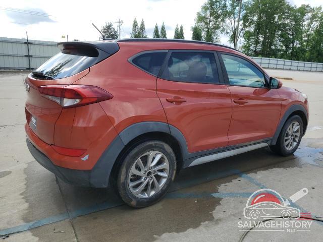 KM8J33A41HU396132 2017 HYUNDAI TUCSON photo no. 3