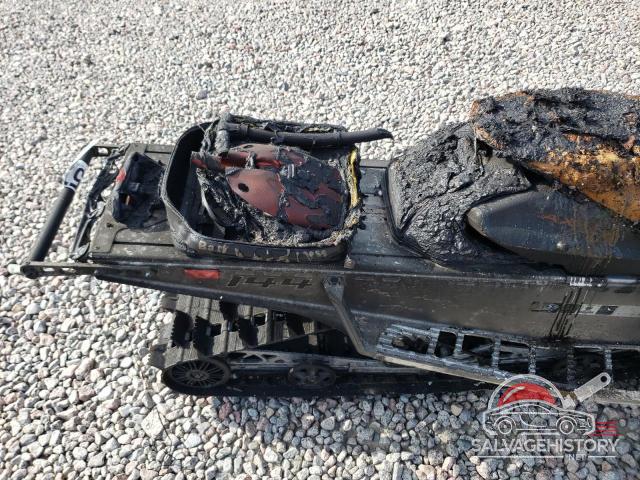 SN1EEC8P7JC176373 2018 POLA SNOWMOBILE photo no. 6