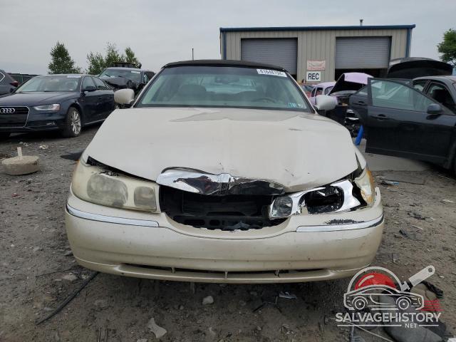1LNHM83W8YY800964 2000 LINCOLN TOWNCAR photo no. 5