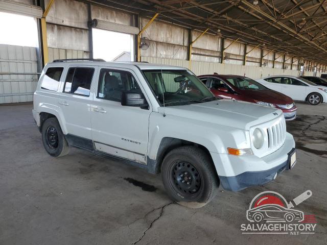 1C4NJPBA7GD524668 2016 JEEP PATRIOT photo no. 4