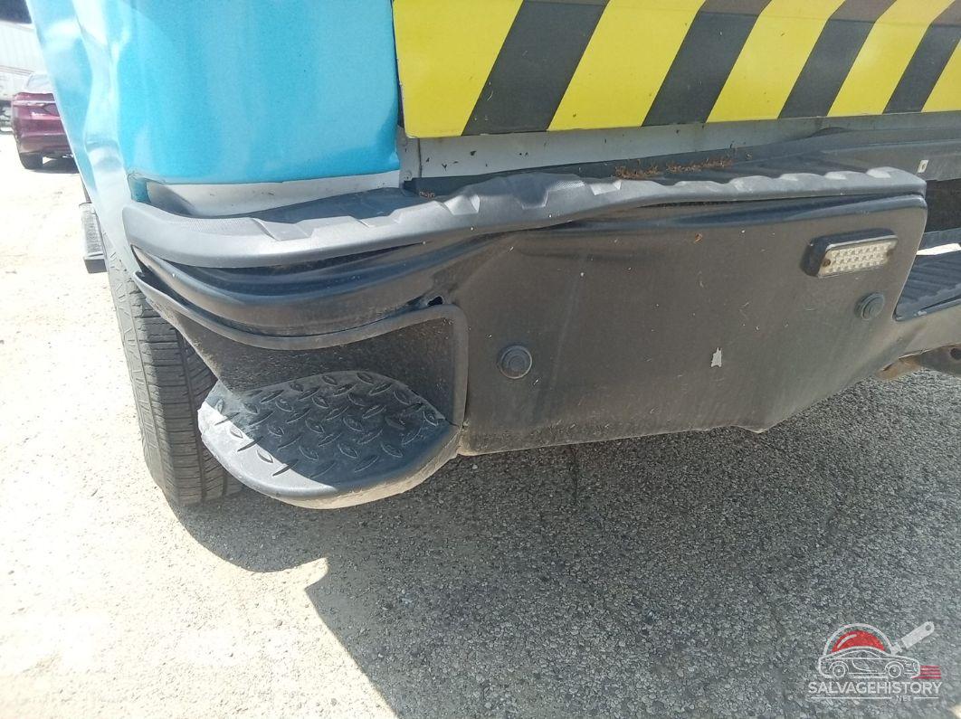 1GCRCNEH0HZ145735 2017 CHEVROLET SILVERADO 1500 photo no. 4