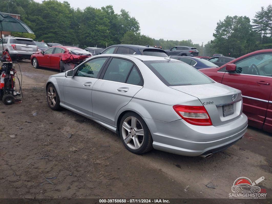 WDDGF8BB2AF432068 2010 MERCEDES-BENZ C-CLASS photo no. 3