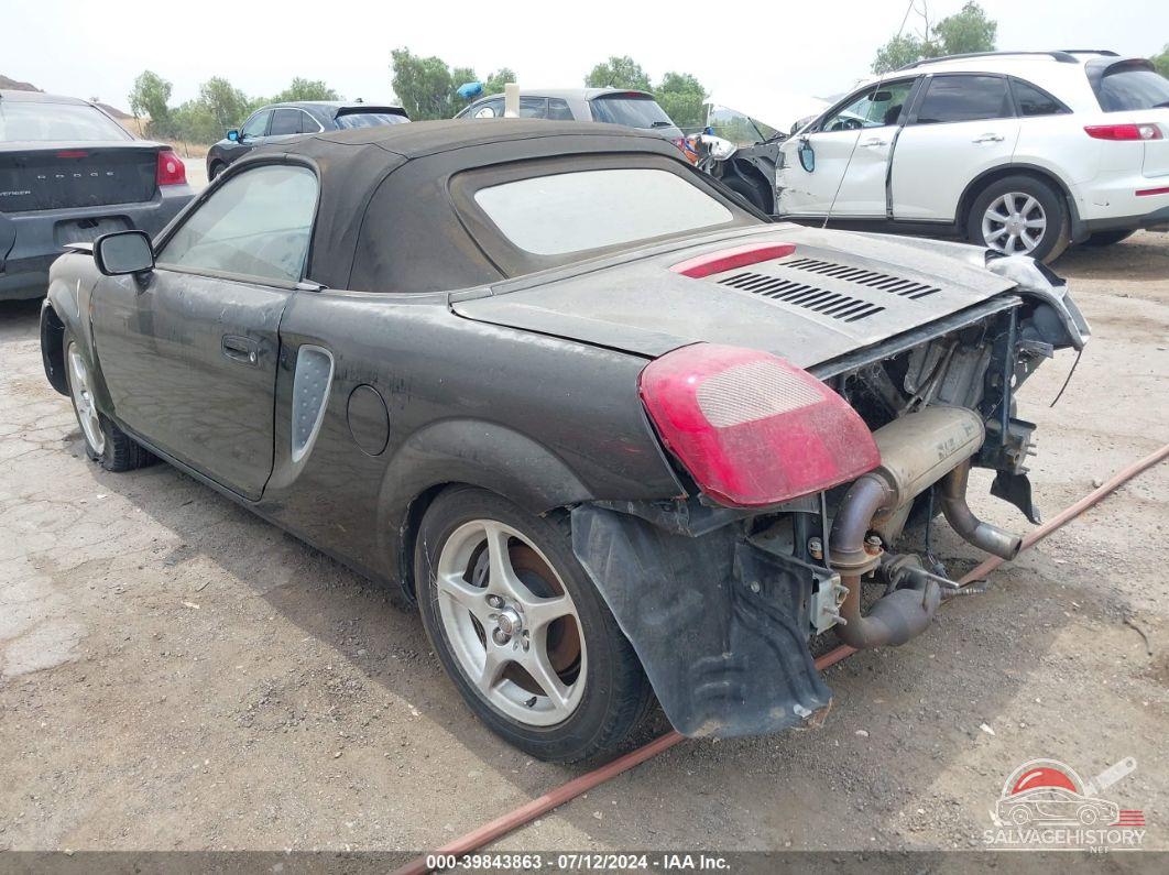 JTDFR320920053426 2002 TOYOTA MR2 SPYDER photo no. 3