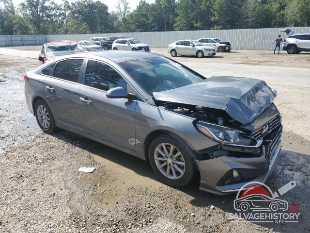 5NPE24AF0JH695451 2018 HYUNDAI SONATA photo no. 4