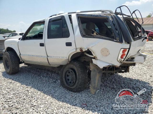 1GKDT13W2Y2258913 2000 GMC JIMMY photo no. 2