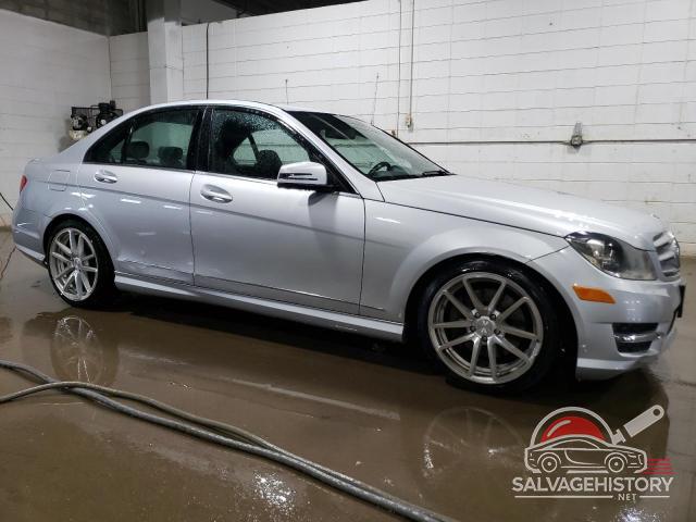 WDDGF8AB2DR281821 2013 MERCEDES-BENZ C-CLASS photo no. 4