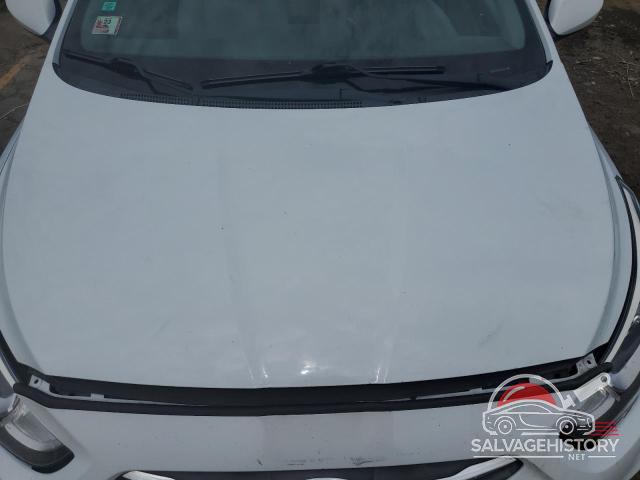 KMHCT4AEXHU380681 2017 HYUNDAI ACCENT photo no. 11