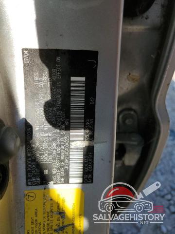 JTEDP21A040042251 2004 TOYOTA HIGHLANDER photo no. 12