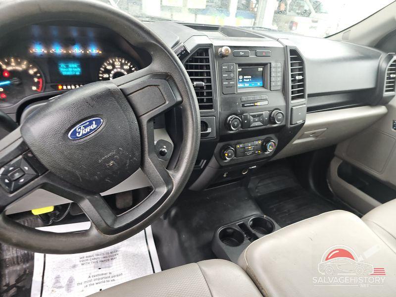 1FTMF1C81HKD13064 2017 FORD F150 photo no. 5