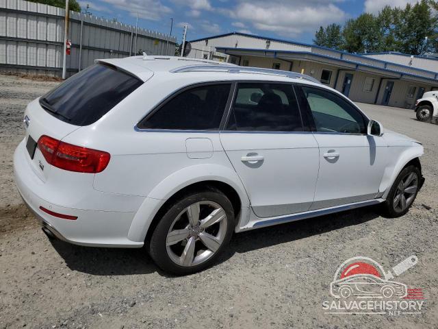 WA1UFAFLXGA005793 2016 AUDI A4 photo no. 3
