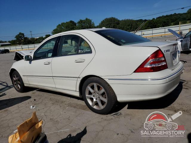 WDBRF54HX7F884828 2007 MERCEDES-BENZ C-CLASS photo no. 2