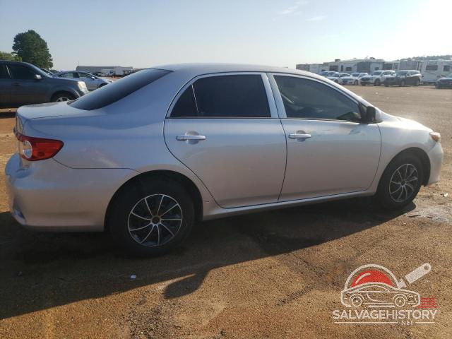 5YFBU4EE4DP086563 2013 TOYOTA COROLLA photo no. 3