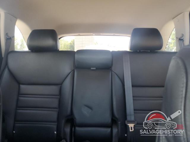 5XYPHDA1XJG354979 2018 KIA SORENTO photo no. 10