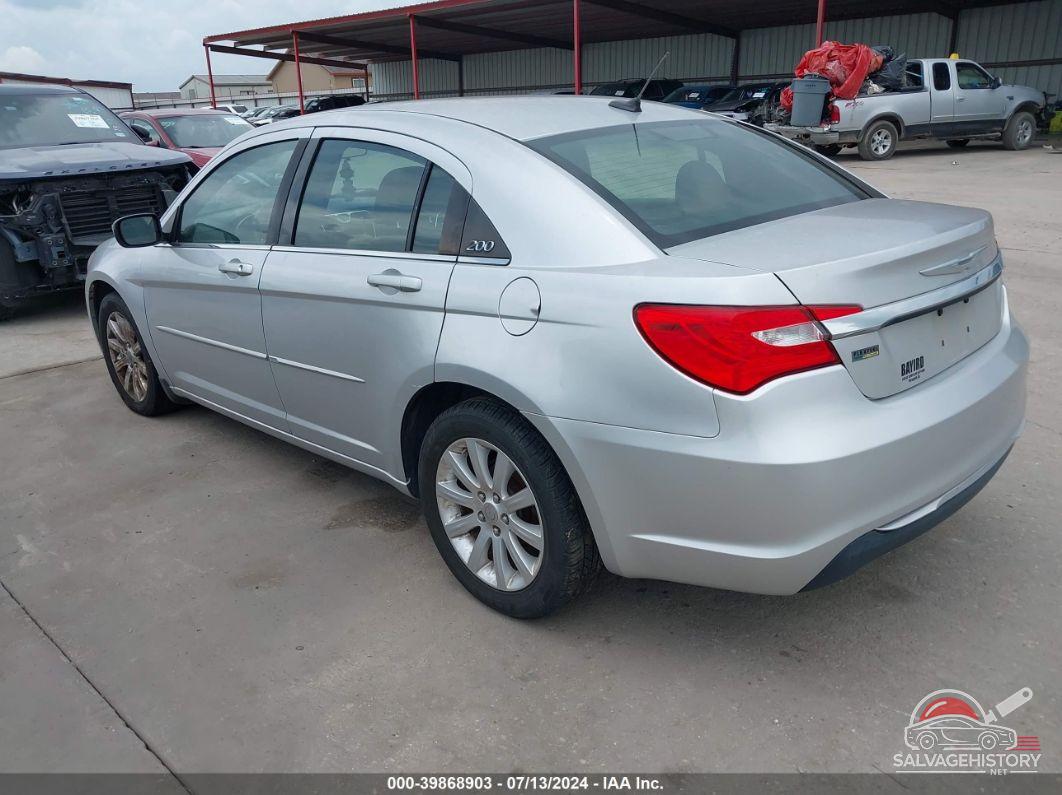 1C3BC1FG2BN538865 2011 CHRYSLER 200 photo no. 3